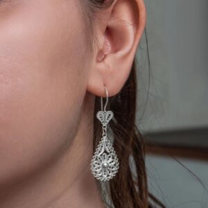 Gümüş Damla Papatya Telkari Kadın Küpe
