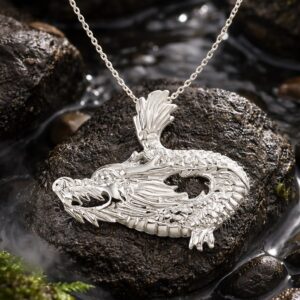 Gümüş Ejderha Kolye